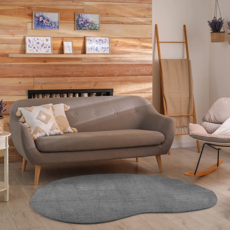 Antracitový koberec PULY BEANS 120x170 cm