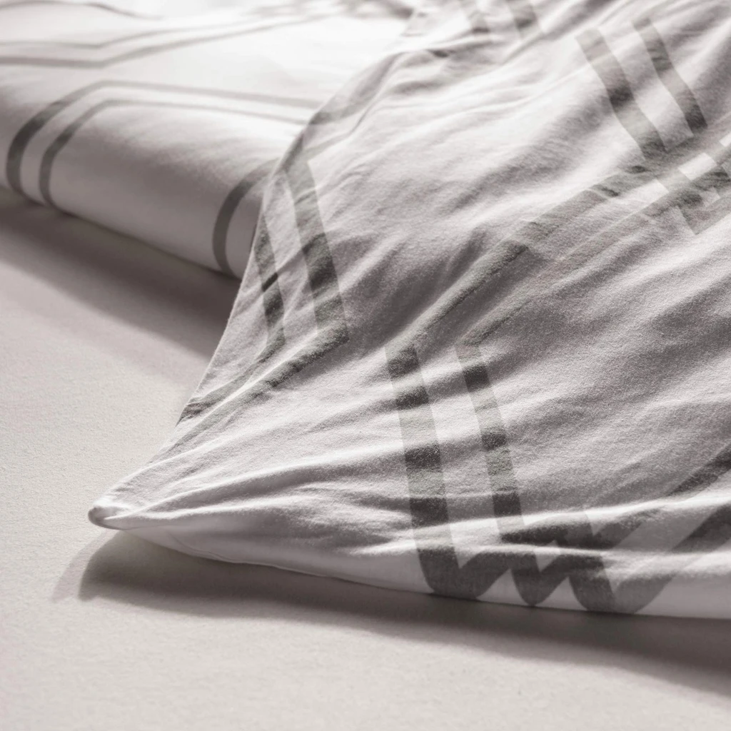 Geometrická bavlnená posteľná bielizeň JERSEYLOVE 160x200 cm