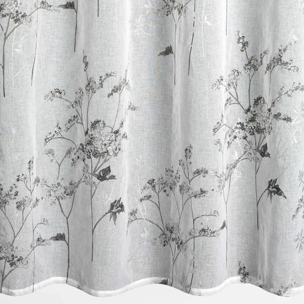 Zasłona na przelotkach do salonu w polne kwiaty