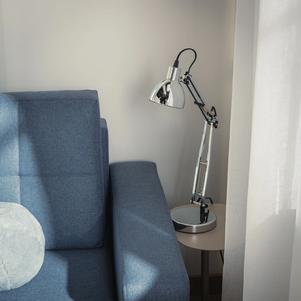 Stolné svietidlo 1112 chróm