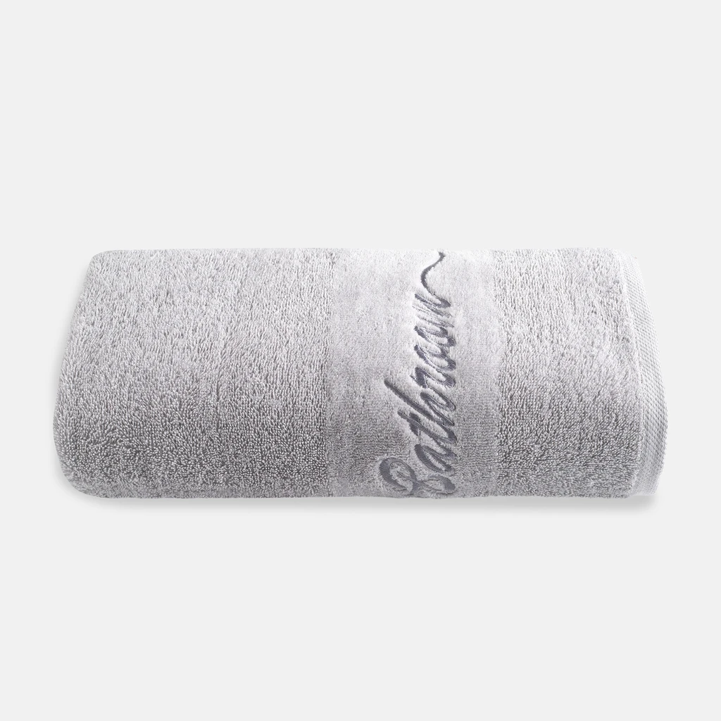 Bavlnený uterák vo svetlosivej farbe FERRO 50x90 cm