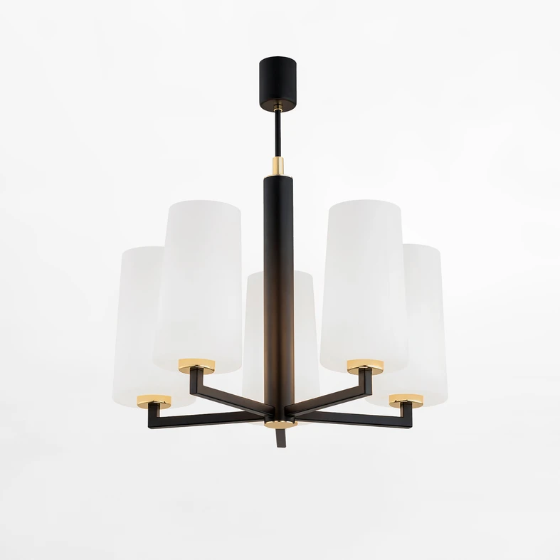 Wysokie, trapezowe klosze z mlecznobiałego szkła są idealnie dopasowane do oszczędnej podstawy i rozjaśniają optycznie wnętrze.