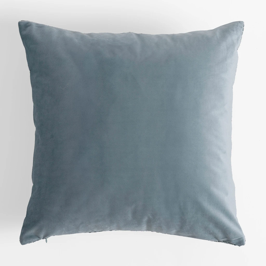 Miętowa poszewka na poduszkę