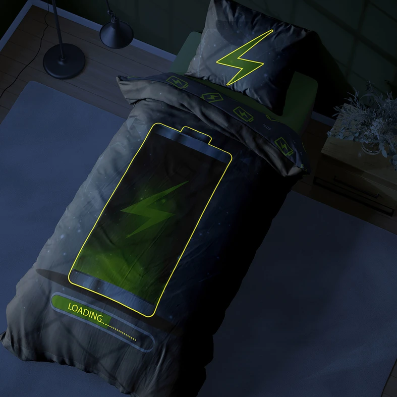 Detské obliečky so svietiacim efektom tmavomodré FLUO BATÉRIA 140x200 cm