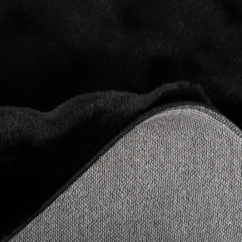 Moderný koberec MODESTO, čierny, 120 cm