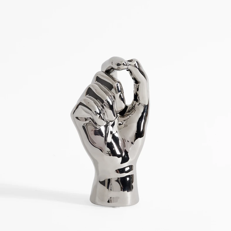 Strieborná váza RUKA 9,5 cm