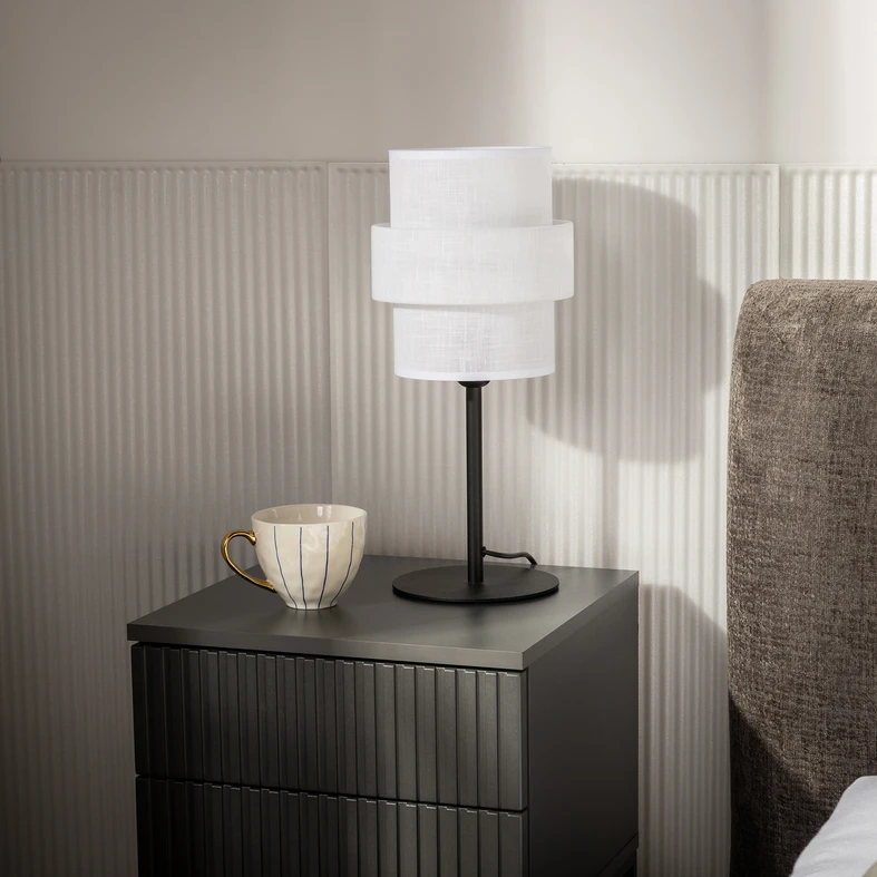 Porcelánový hrnček PRUHY 440 ml