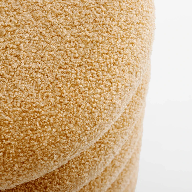 Brązowy puf z bukli