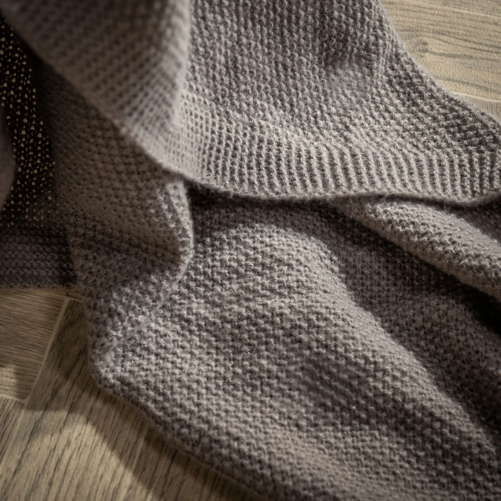 Tmavosivá deka FANCY 130x170 cm