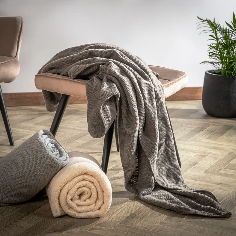 Tmavosivá deka FANCY 130x170 cm