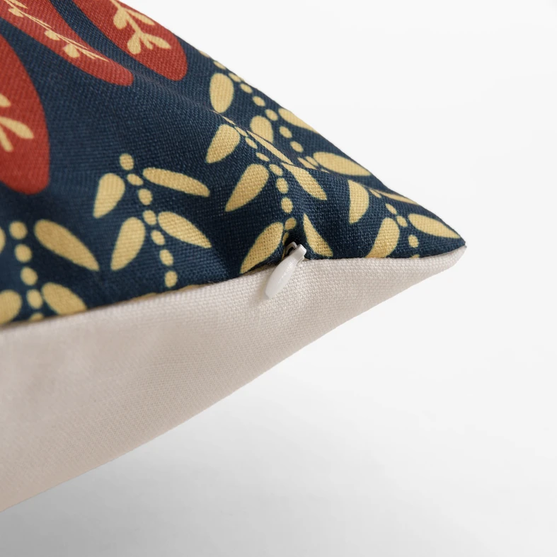 Kolorowa poszewka z ptakiem