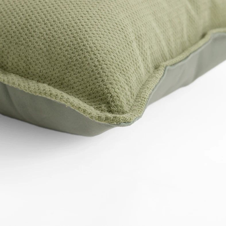 Zielona poszewka ozdobna z zamkiem