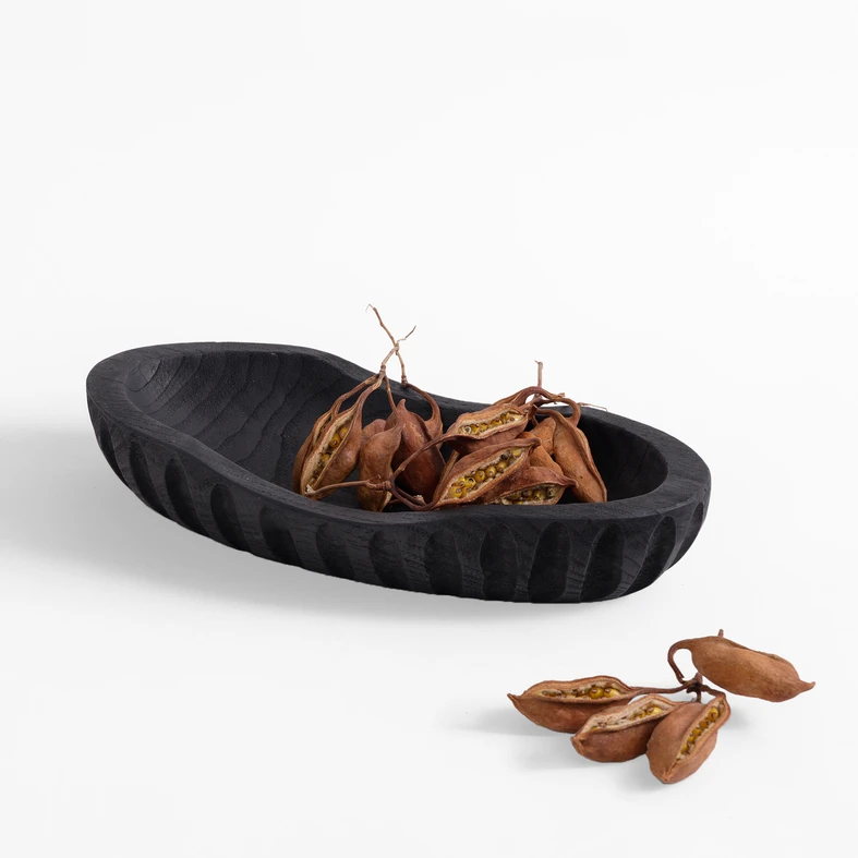 Patera dekoracyjna żłobiona czarna 32 cm