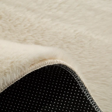 Moderný krémový koberec RABBIT, 80x150 cm