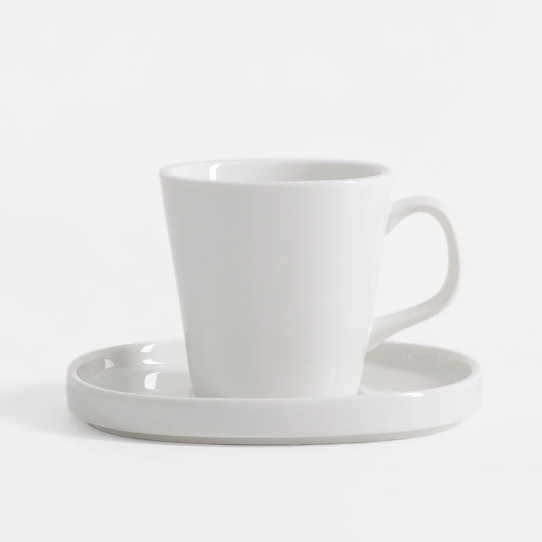 Šálka s podšálkou CARRE 190 ml