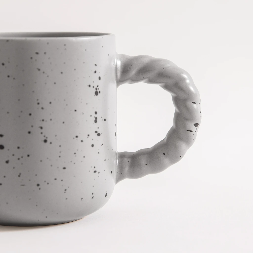 Keramický hrnček sivý 520 ml