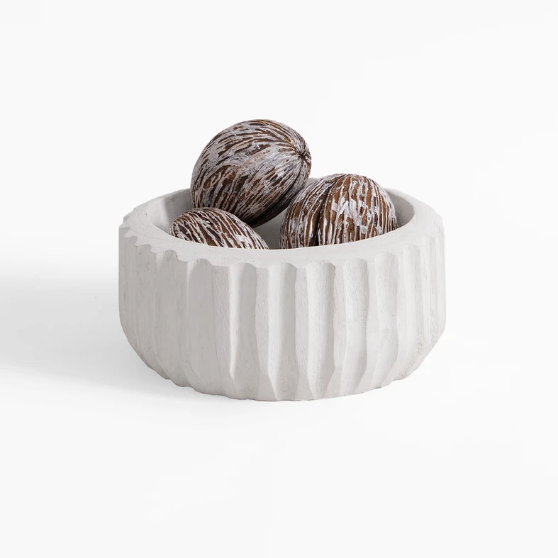 Patera dekoracyjna żłobiona biała 20 cm