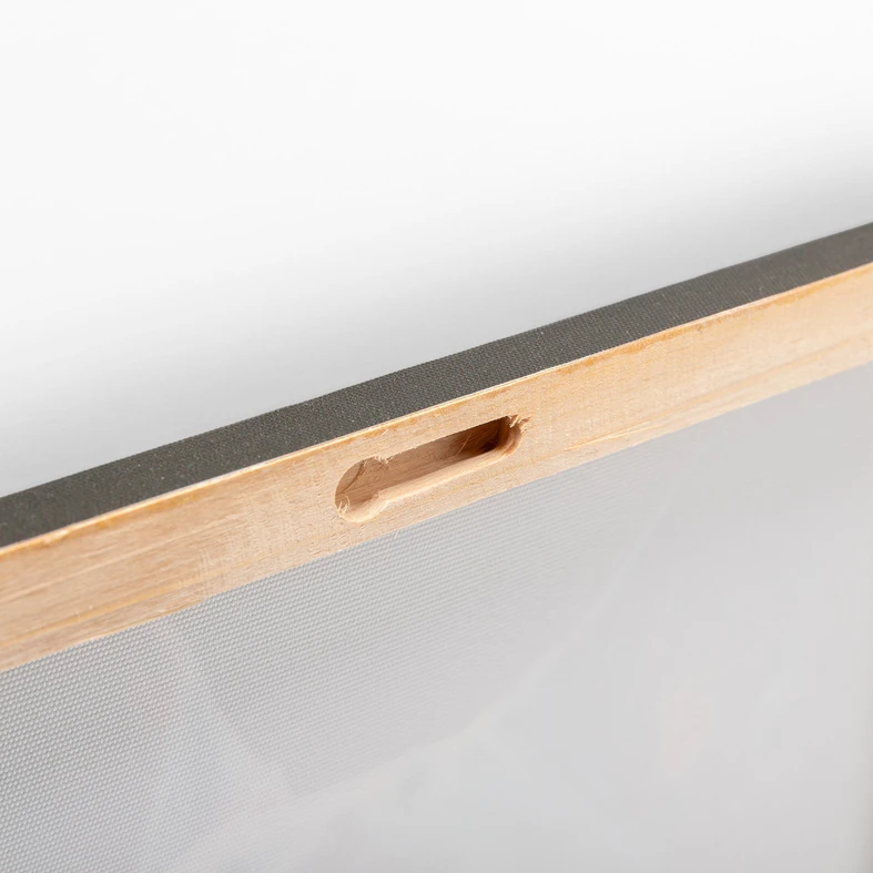 Mały obraz na grafiką pieska na czarnym tle