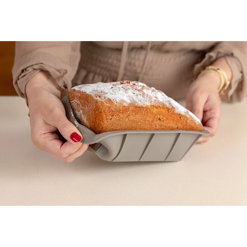 Silikónová forma na biskupský chlebíček ANIDE 24,5 x 13,5 cm