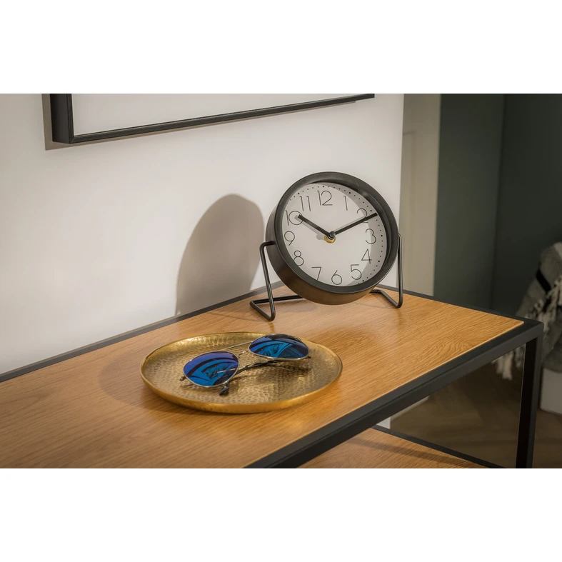 Kovové stolové hodiny čierne