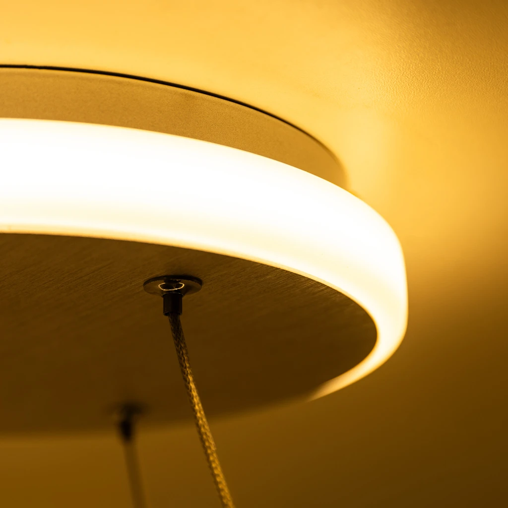 Závesné kruhové LED svietidlo NEWA