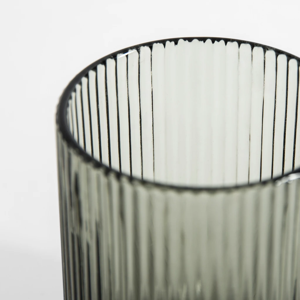 Nízky vrúbkovaný pohár 250 ml