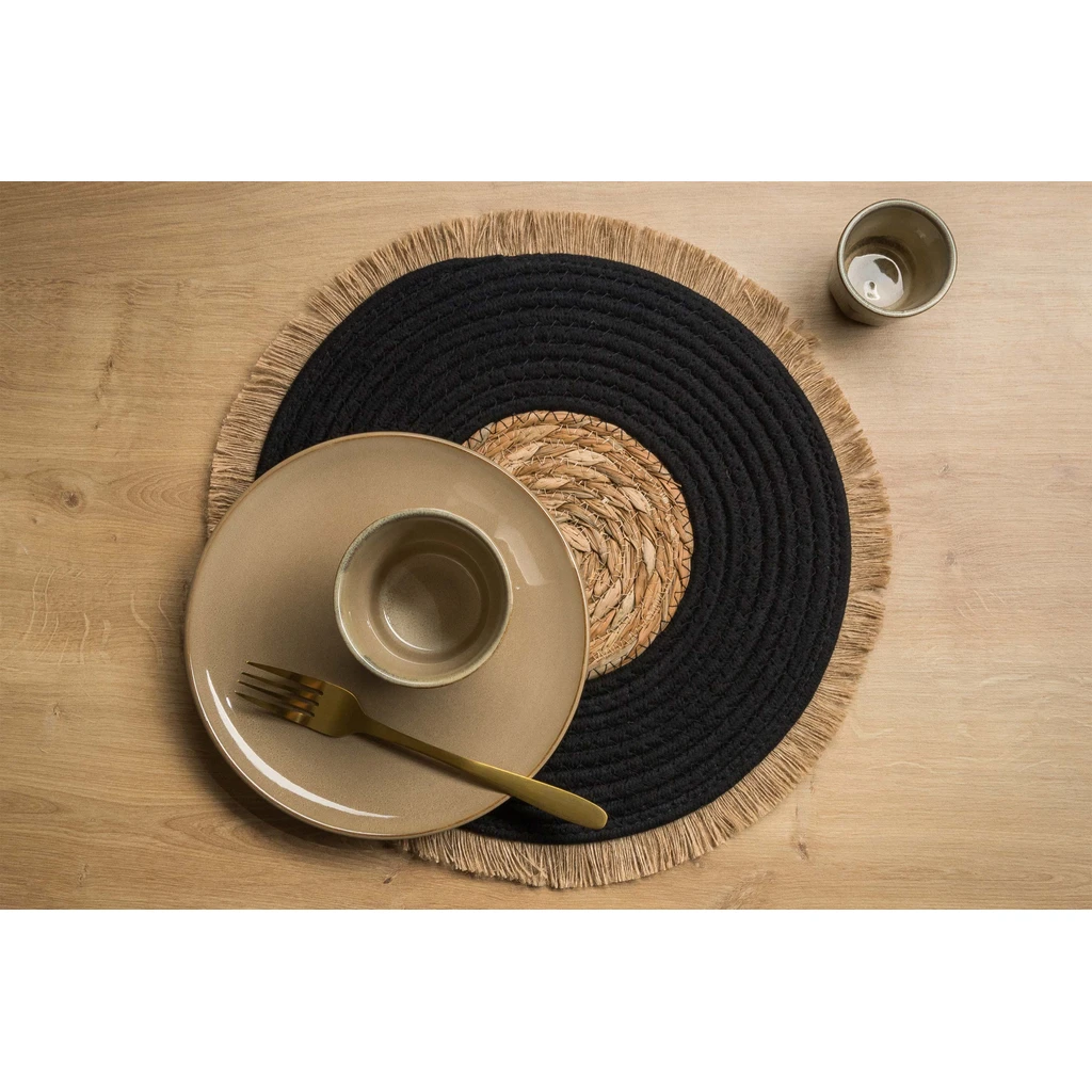 Prestieranie na stôl boho čierno-béžové 36 cm
