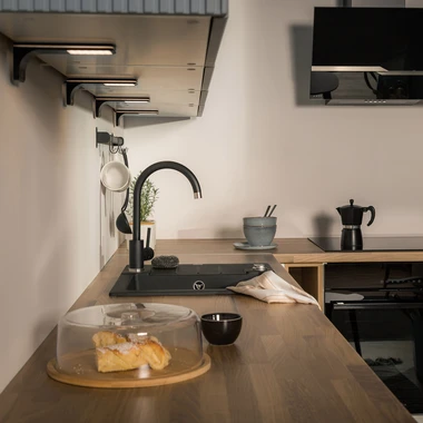 Okrúhla bambusová doska s tienidlom 28,2 cm