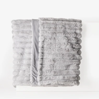 Svetlosivá deka CORDOVA 150x200 cm