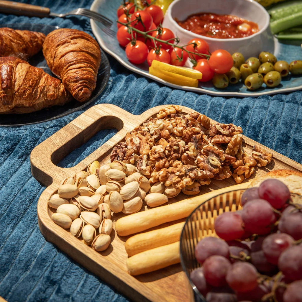 Akáciový servírovací podnos 42x23 cm