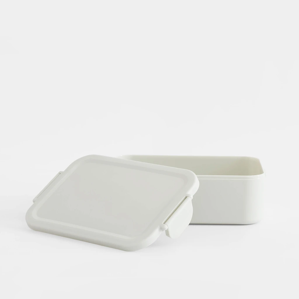 Kolorowe pudełko na lunch plastikowe