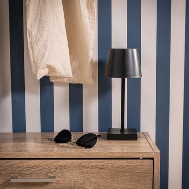 Stolná lampa LED na batérie 3AAA čierna POLLI