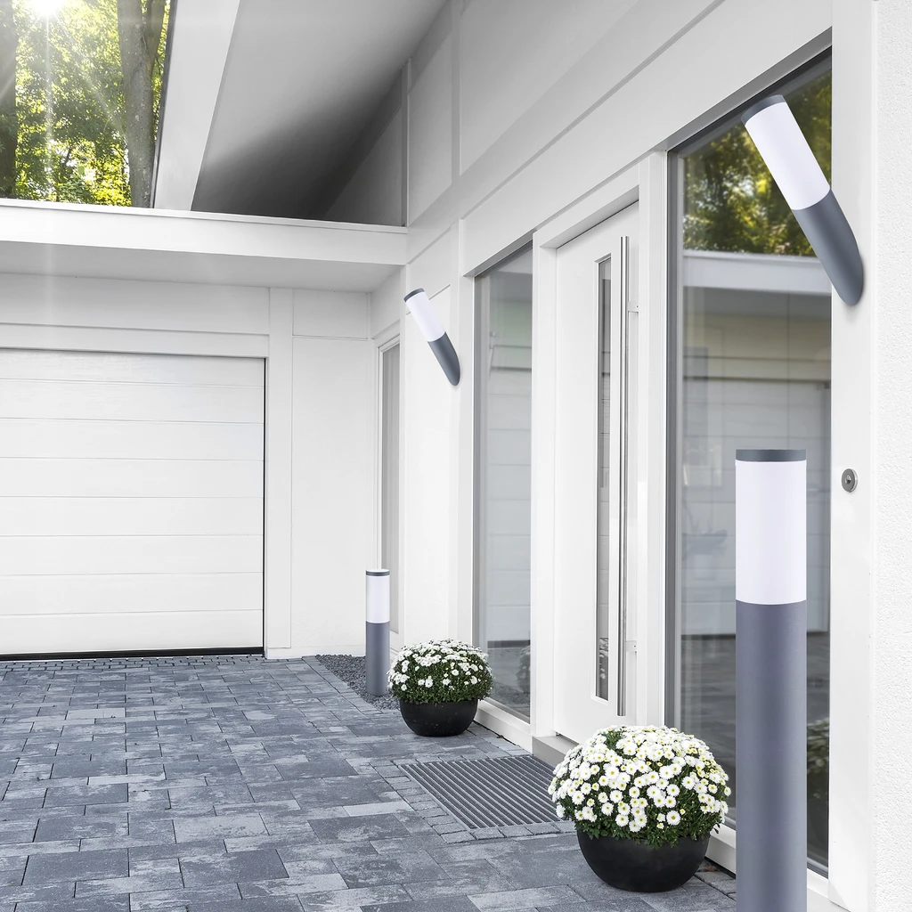 Vonkajšie nástenné svietidlo šikmé bielo-sivé OSLO