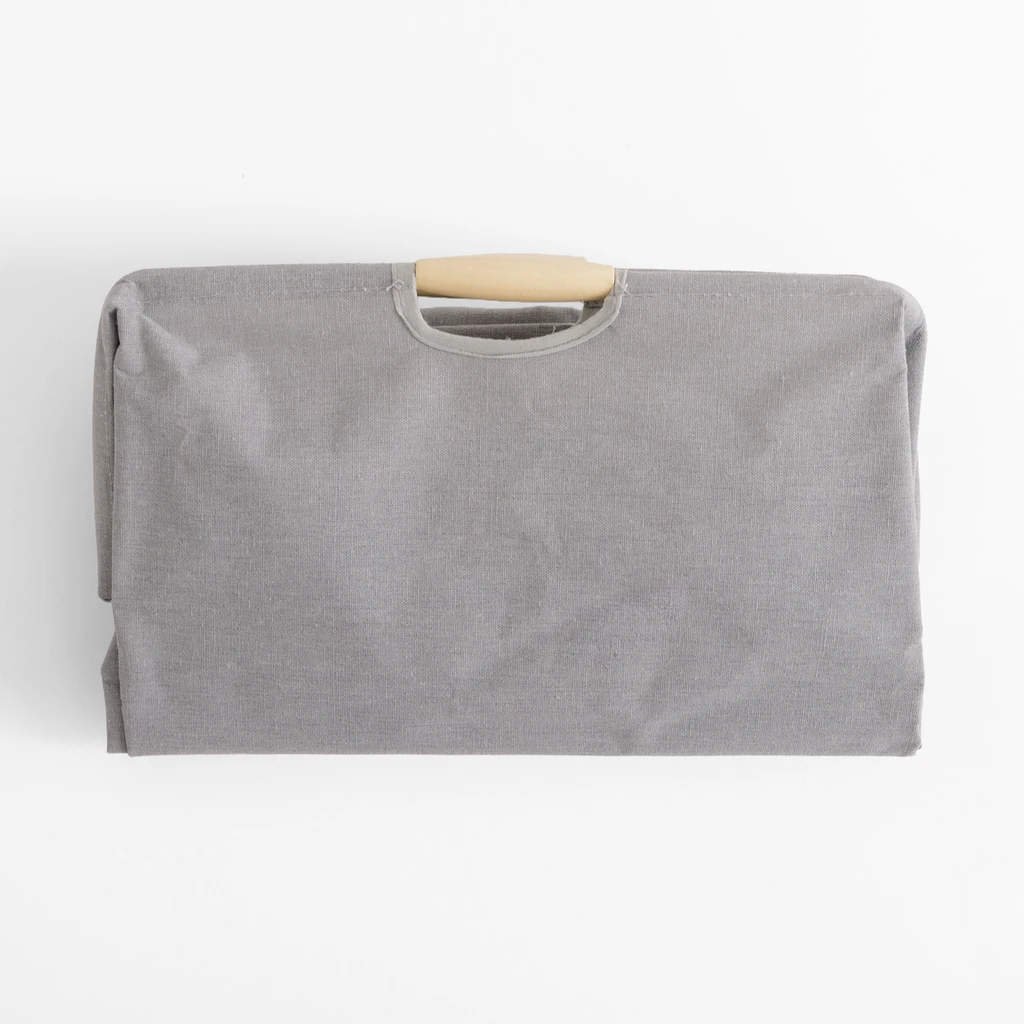 Szary kosz do przechowywania z uchwytami