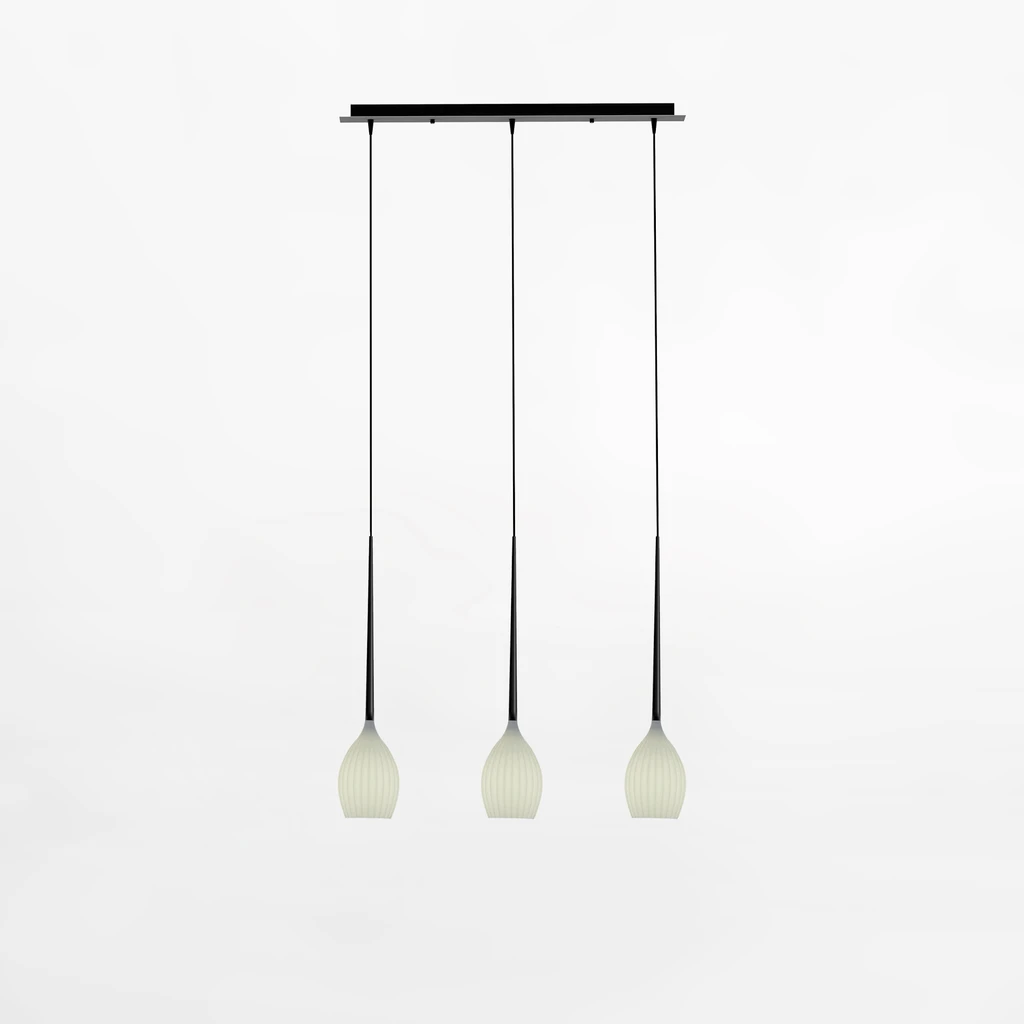 FIORE posiada oprawę przeznaczoną dla 3 żarówek typu E14 o mocy 40W.