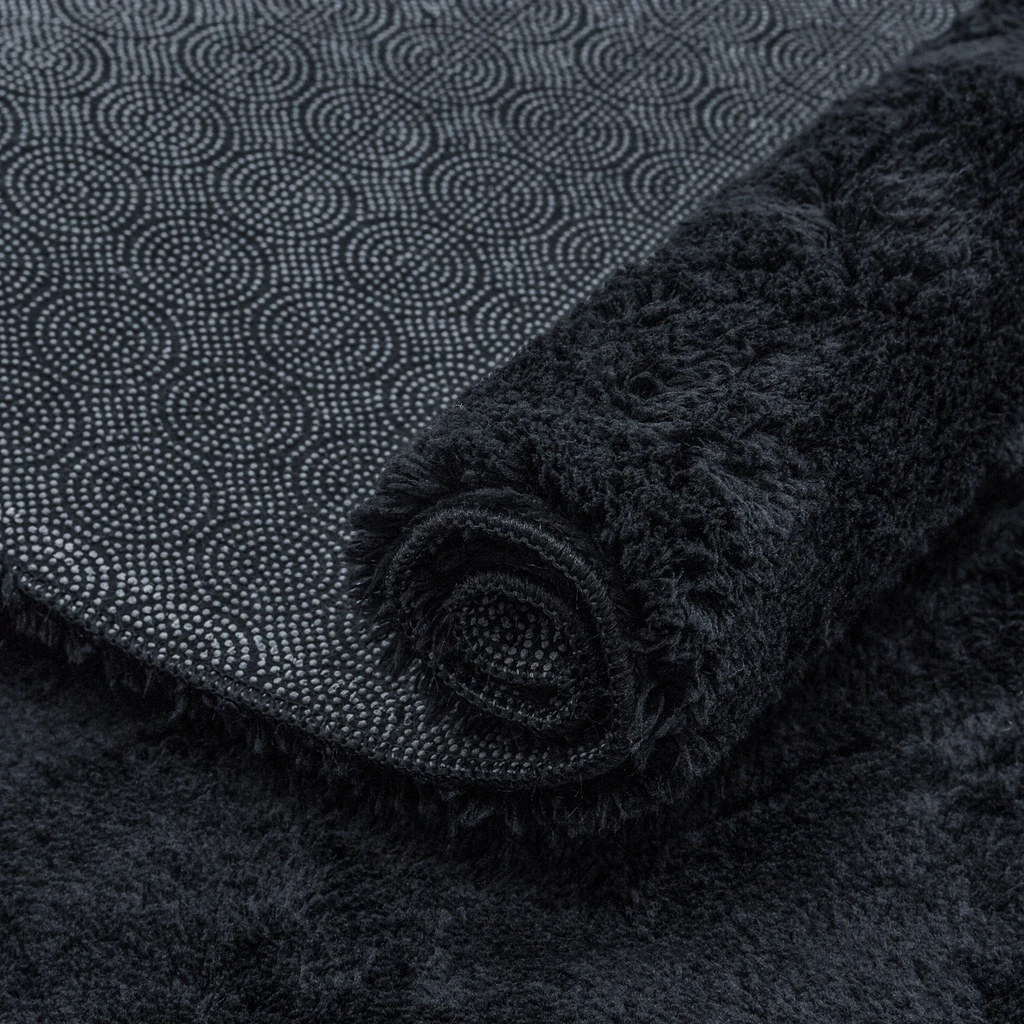 Koberec rabbit čierny PULY 60x100 cm