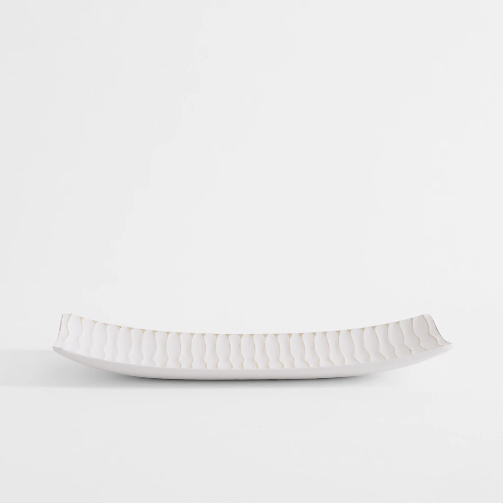 Prostokątny talerz ozdobny falowany