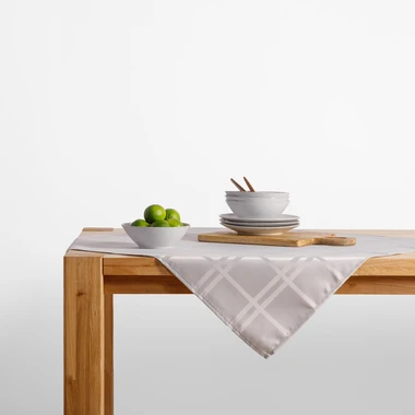 Svetlosivý žakárový obrus kockovaný CASCADE 85x85 cm