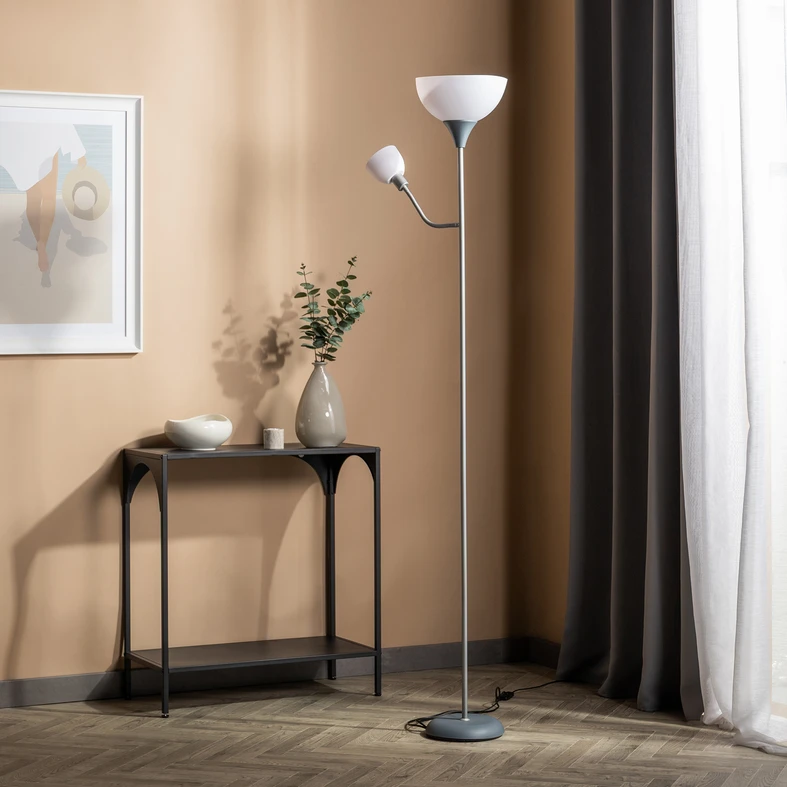 Stojacia lampa strieborná PESO