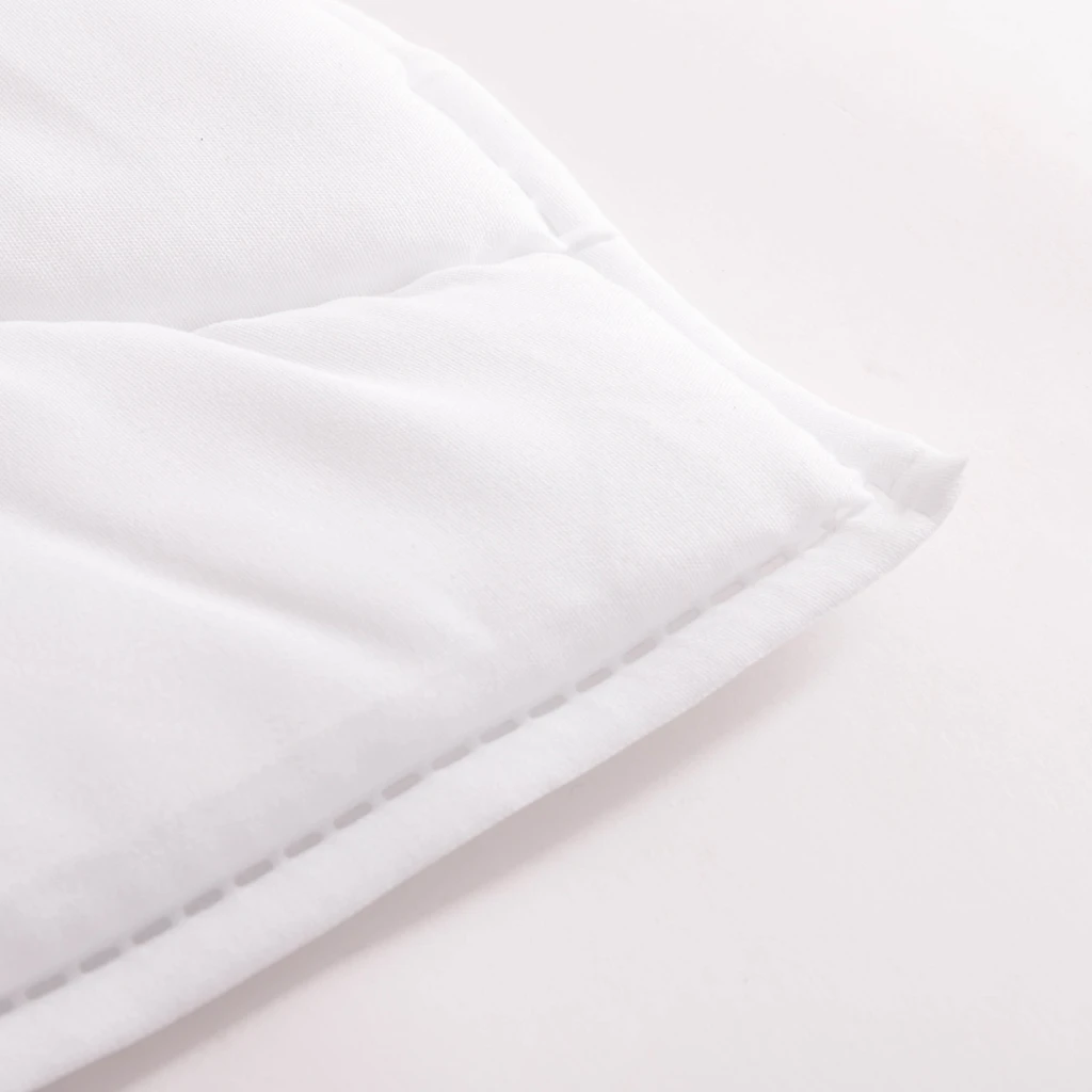 Miękka, letnia kołdra