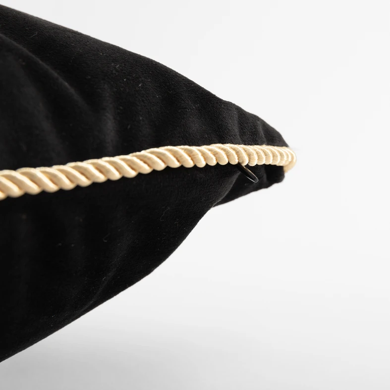 Velúrová obliečka na vankúš čierna LILLE 60x60 cm