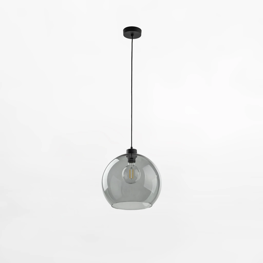 CUBUS posiada oprawę przeznaczoną dla pojedynczej żarówki LED typu E27 o mocy maksymalnej 15W.