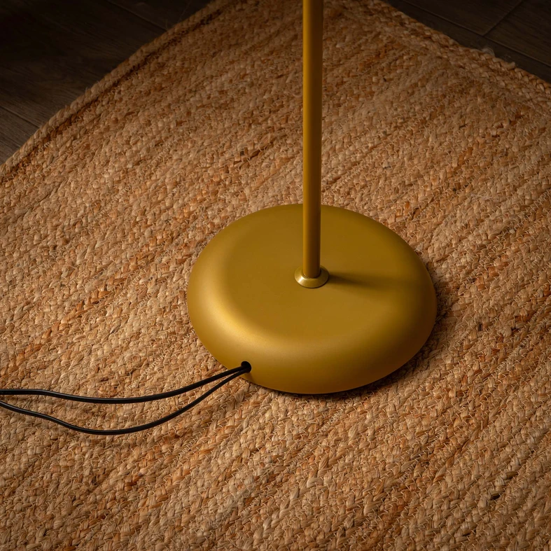 Stojacia lampa zlatá PESO