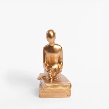 Zlatá dekoratívna figúrka 12,5x20 cm