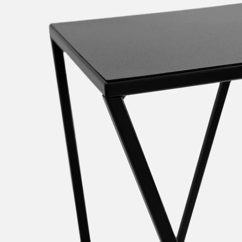 Oceľový stojan na kvety v čiernej farbe ERNEE L 77 cm