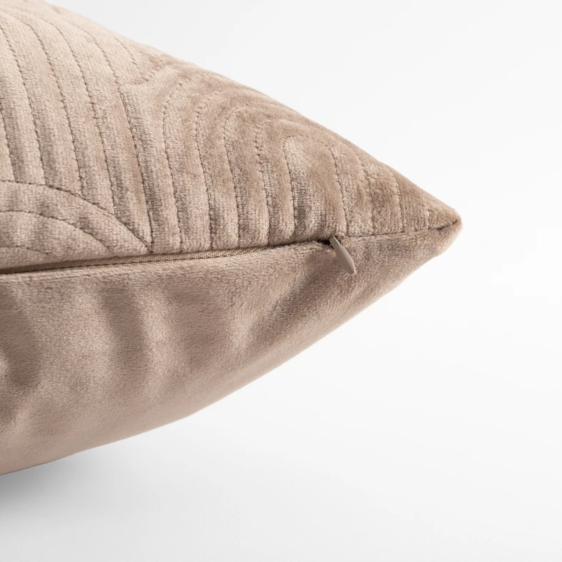 Geometrická velúrová obliečka na vankúš sivá JONES 45x45 cm