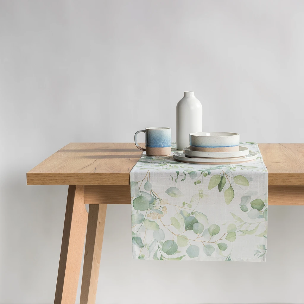 Bieżnik na stół z roślinnym wzorem